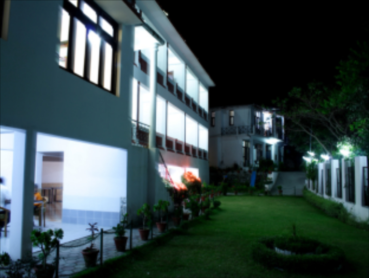 Hotel Maya Regency