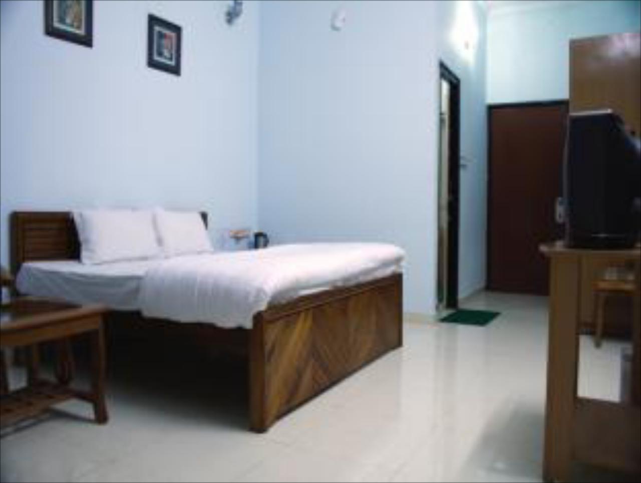 Hotel Maya Regency
