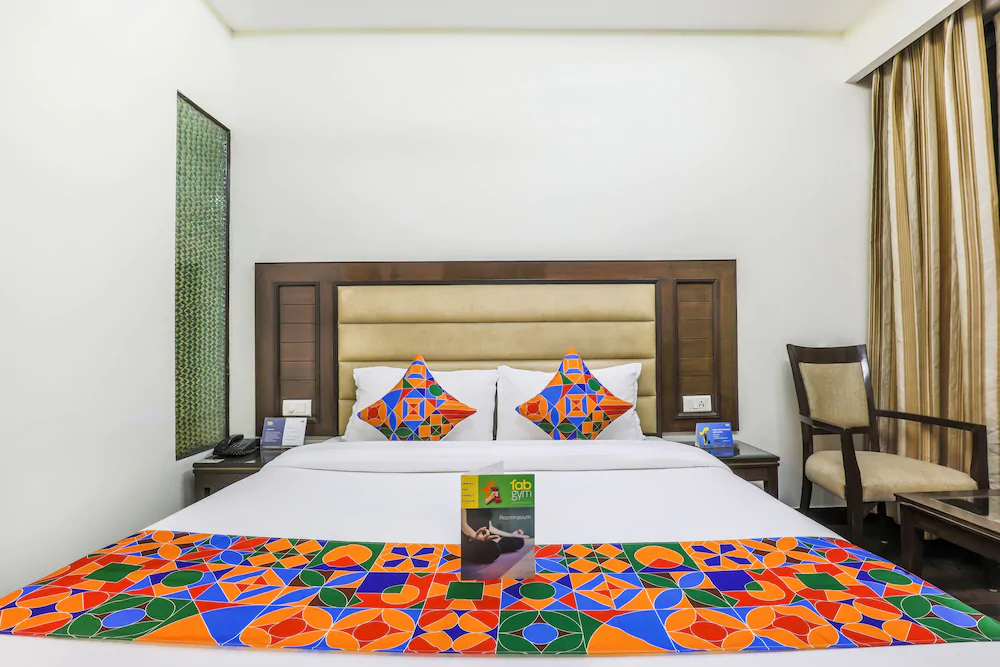 Hotel Metro 35 by FabHotel