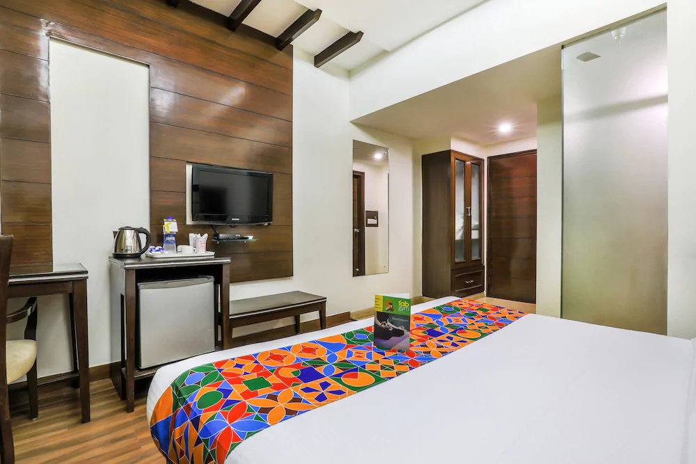 Hotel Metro 35 by FabHotel