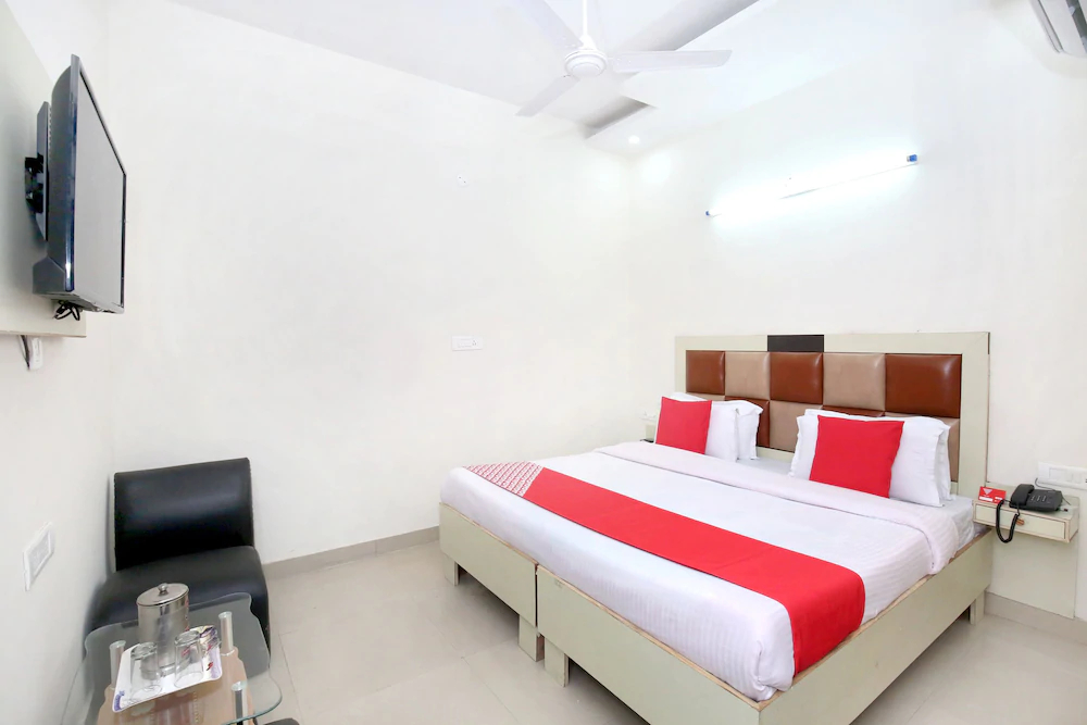 Hotel Noor by OYO Rooms