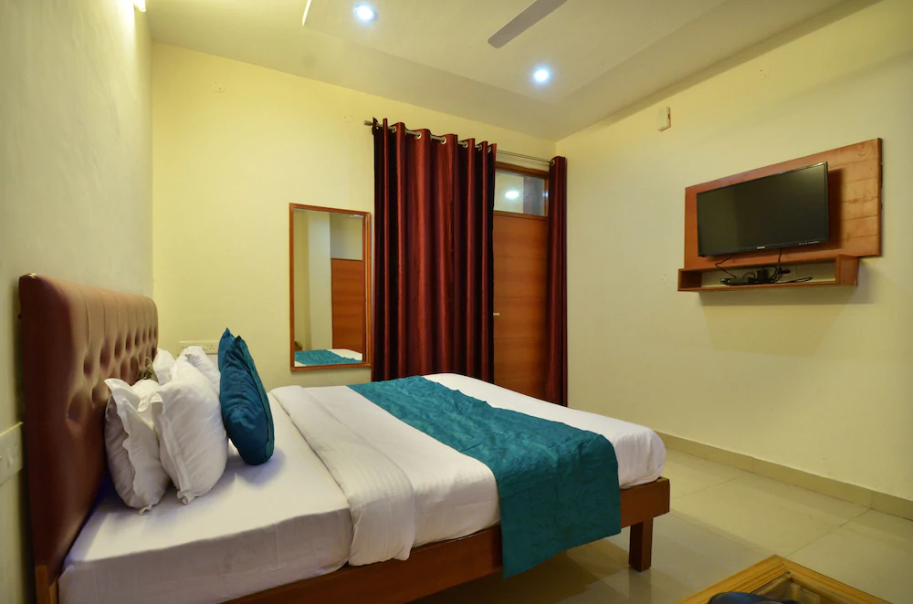 Hotel Platinum Inn
