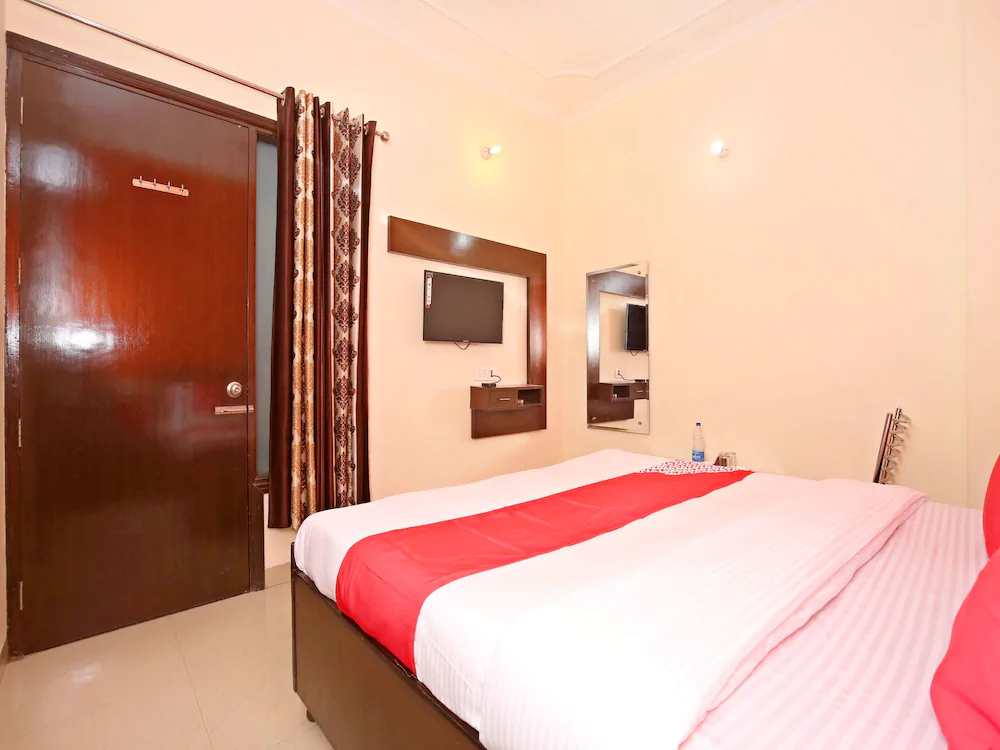 Hotel Randhawa By OYO Rooms