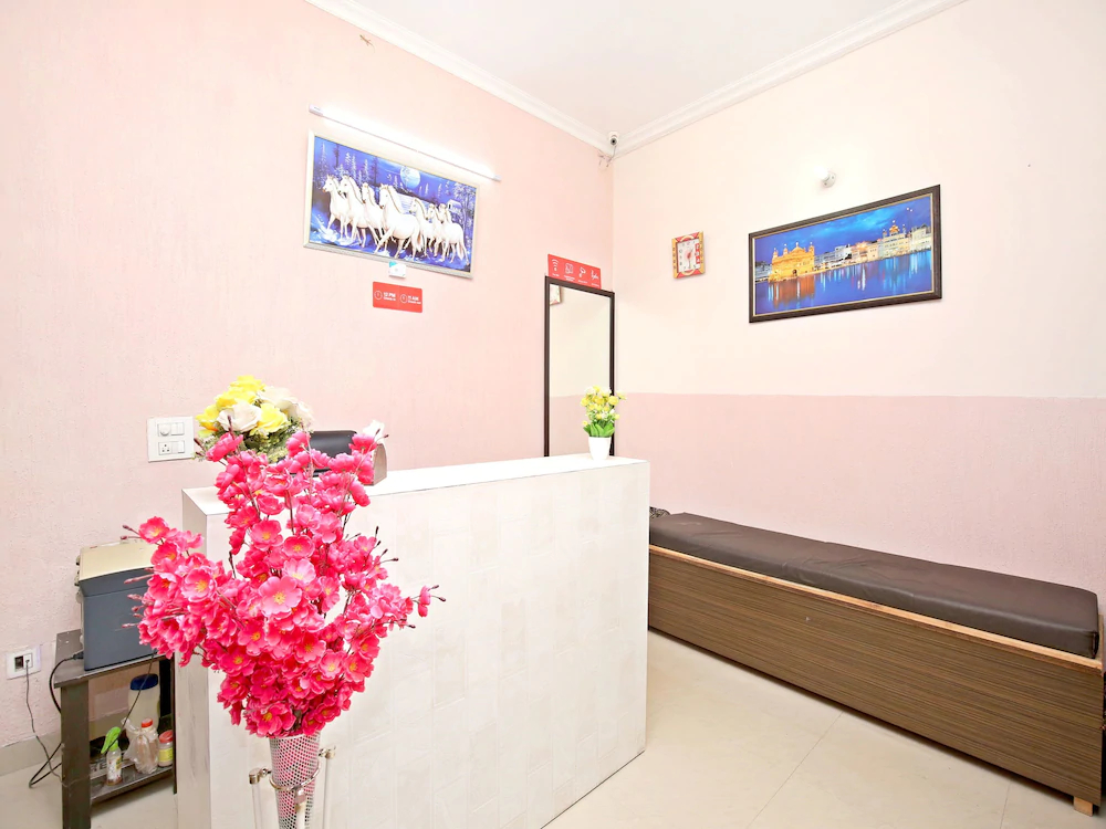 Hotel Randhawa By OYO Rooms