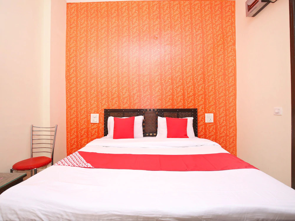 Hotel Randhawa By OYO Rooms