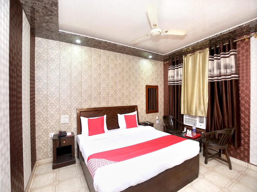 Hotel Regal Plaza By OYO Rooms