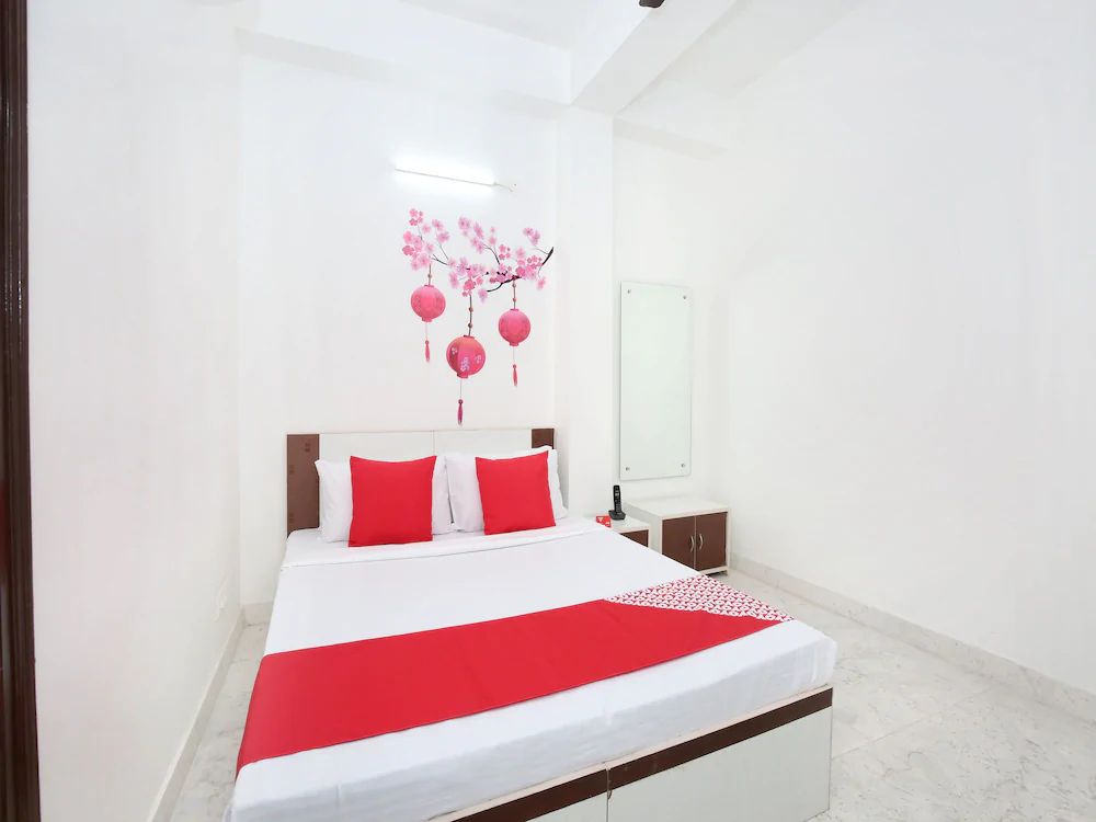 Hotel Riyasat By OYO Rooms