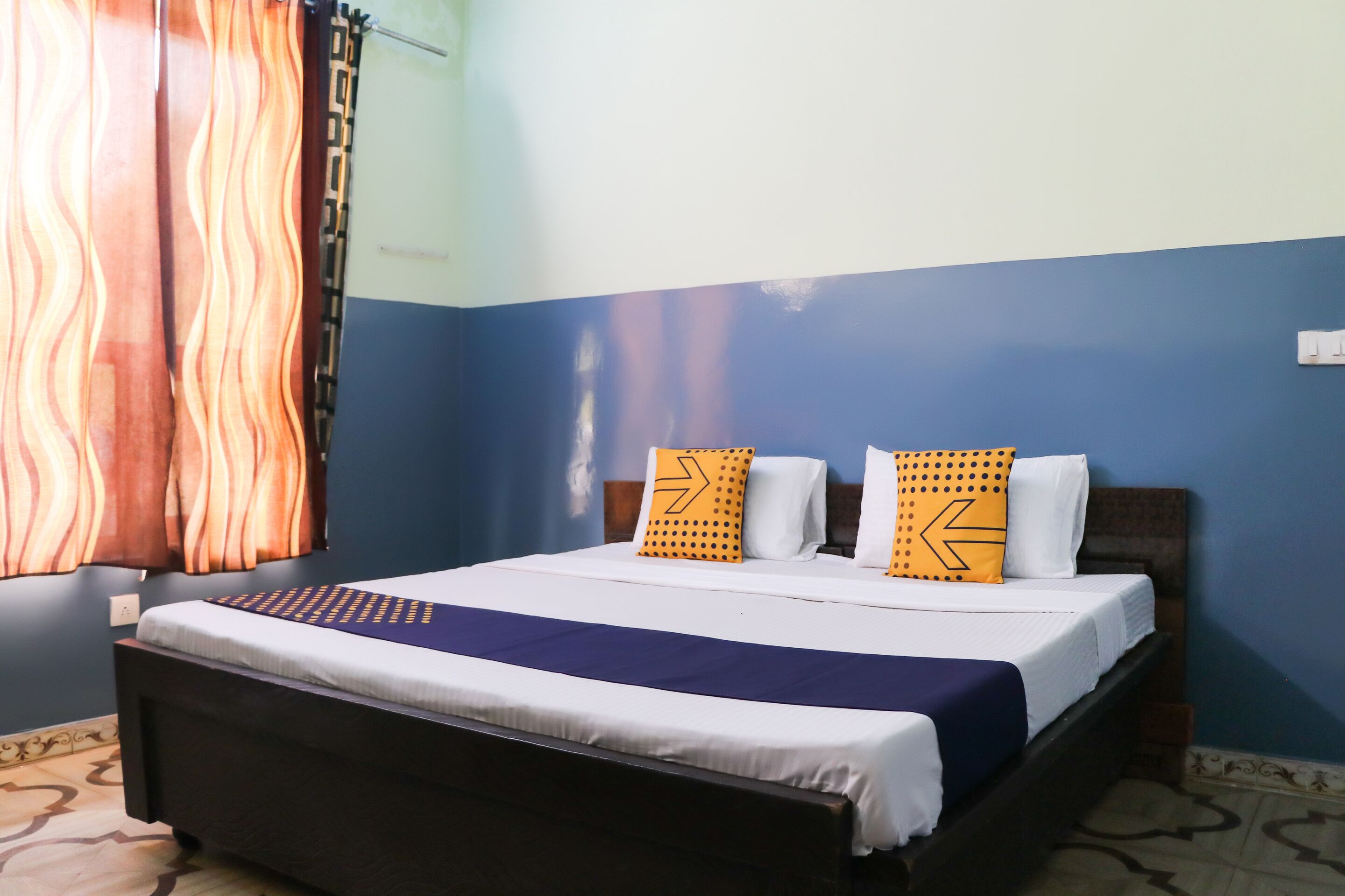 Hotel Rose Star by OYO Rooms