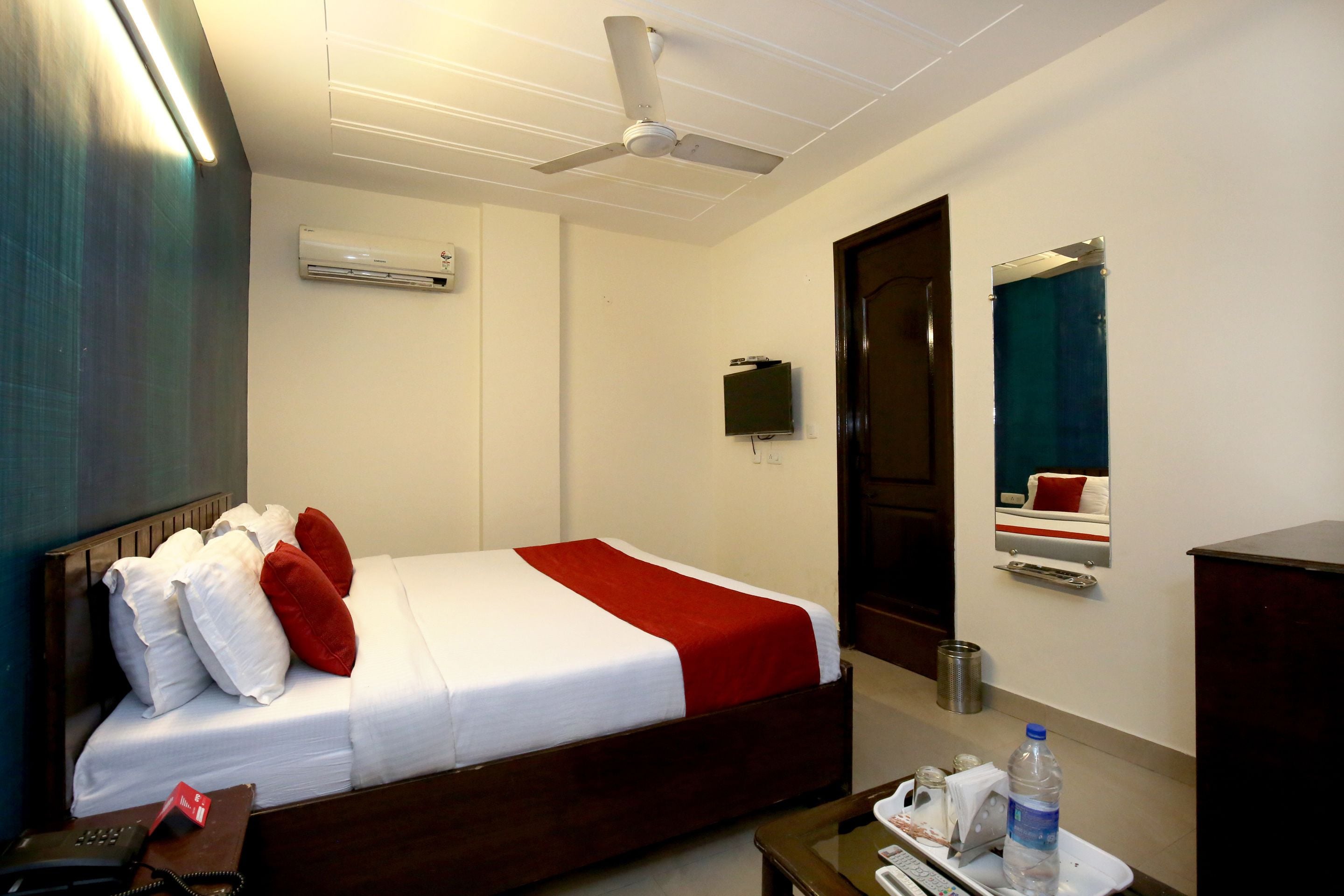 Hotel Sangam by OYO Rooms