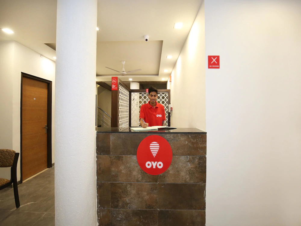 Hotel Seven by OYO Rooms