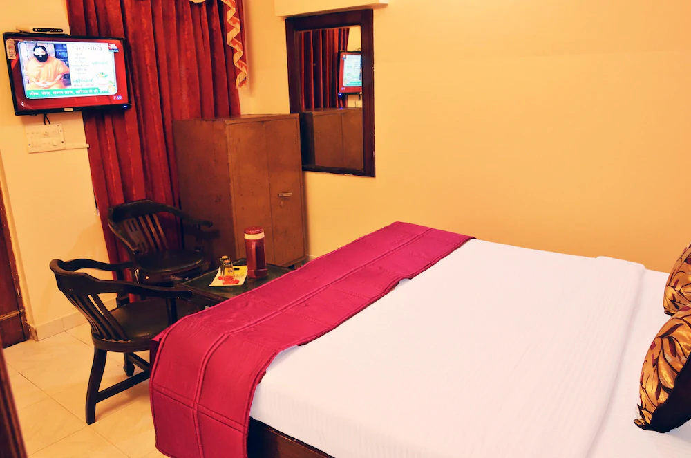 Hotel Shingar Regency by OYO Rooms