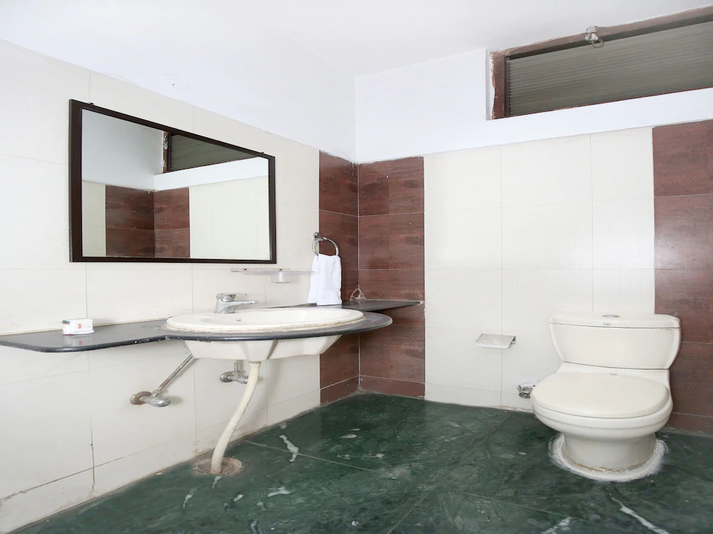 Hotel Supreme by Oyo Rooms