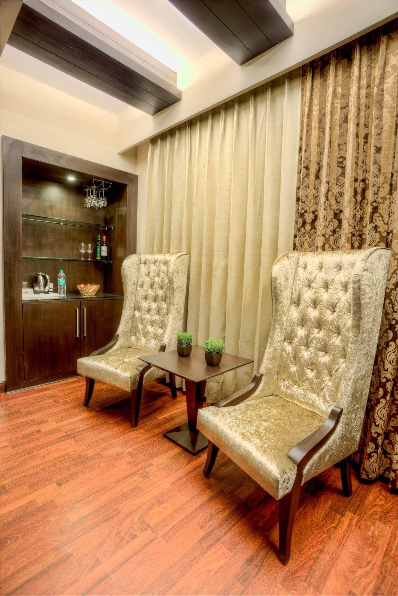 Mercure Chandigarh Tribune Chowk