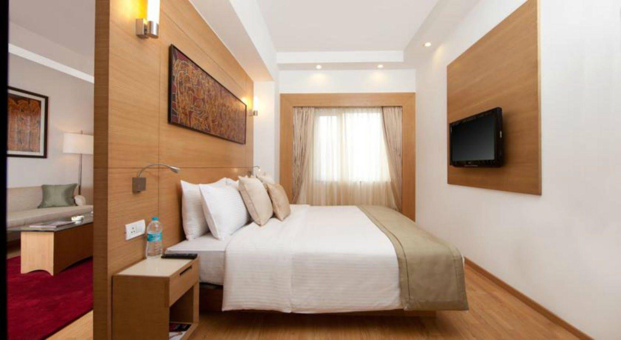 Lemon Tree Hotel Chandigarh