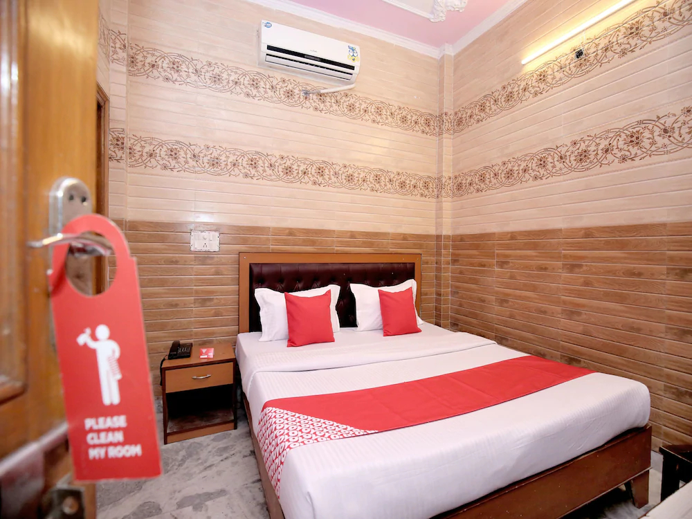 New Bhaskar By OYO Rooms