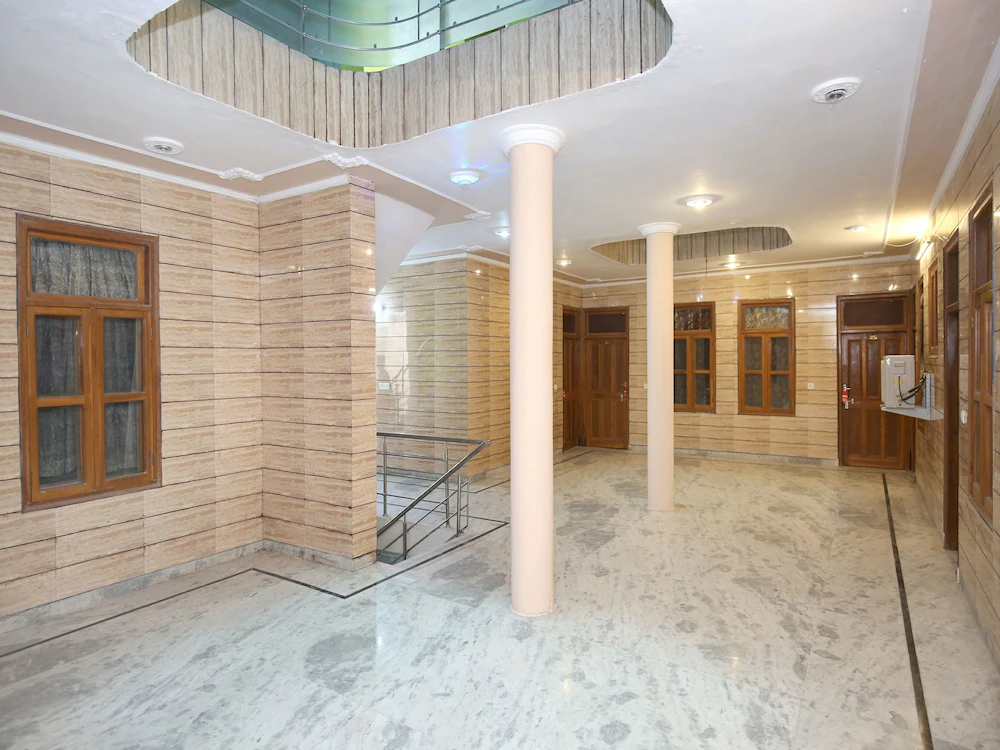 New Bhaskar By OYO Rooms