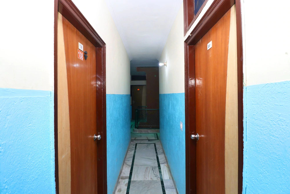 OYO 19961 Hotel New Diamond