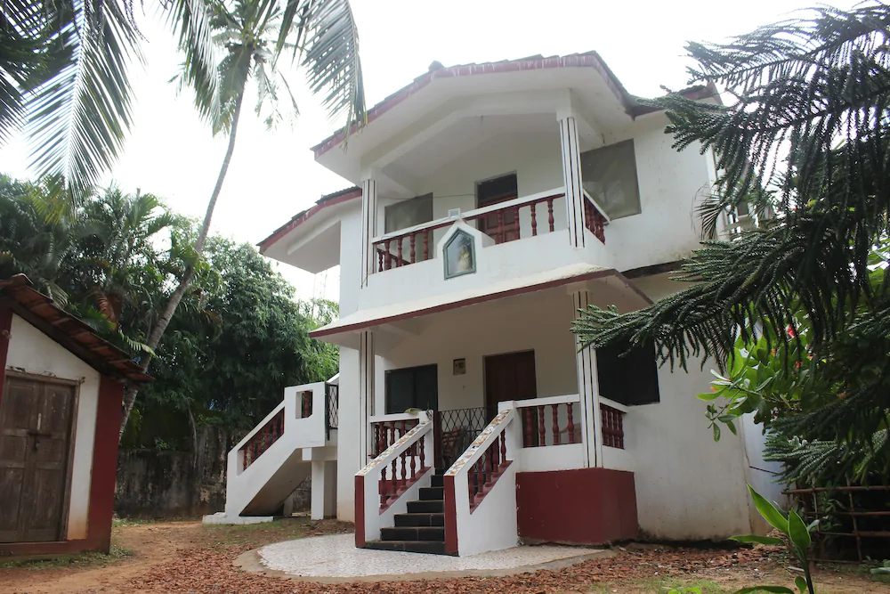 OYO 9371 Hotel Hide In