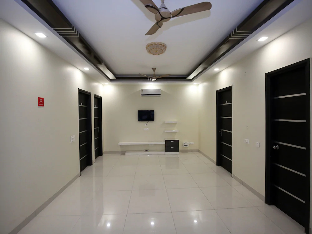 Shashank Villa By OYO Rooms