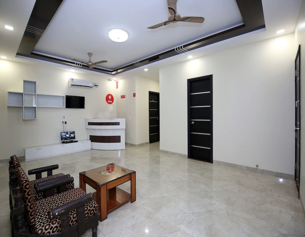 Shashank Villa By OYO Rooms