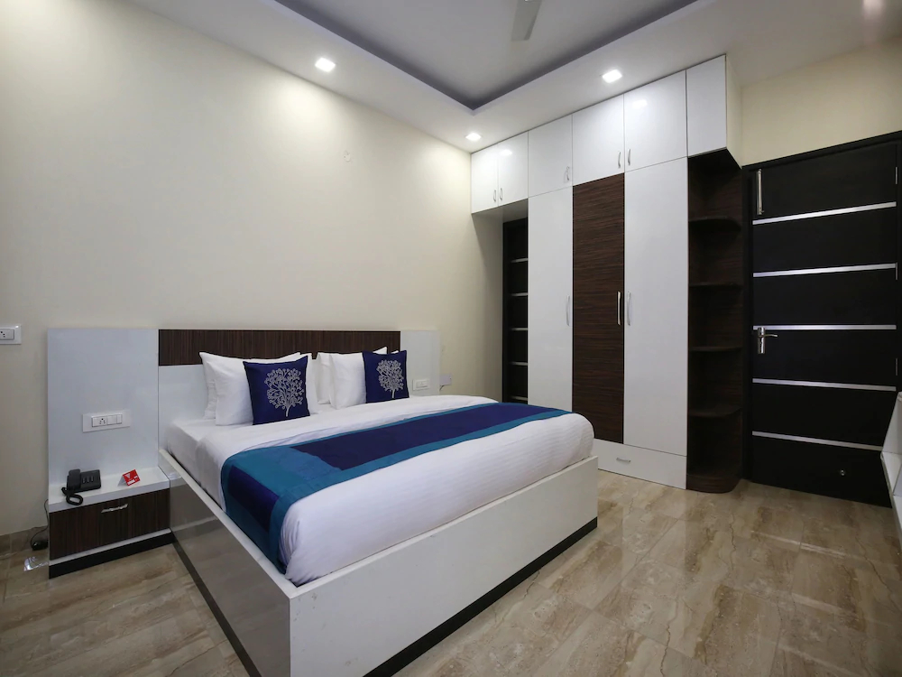 Shashank Villa By OYO Rooms