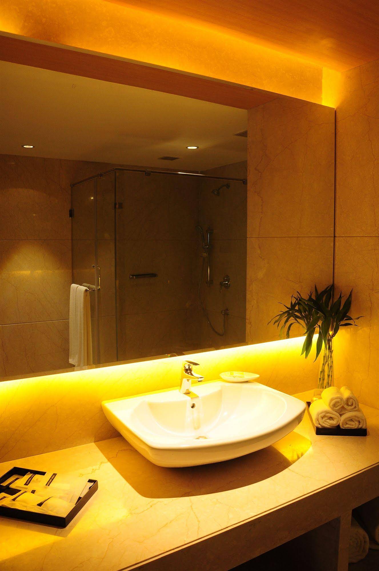 The Lalit Chandigarh