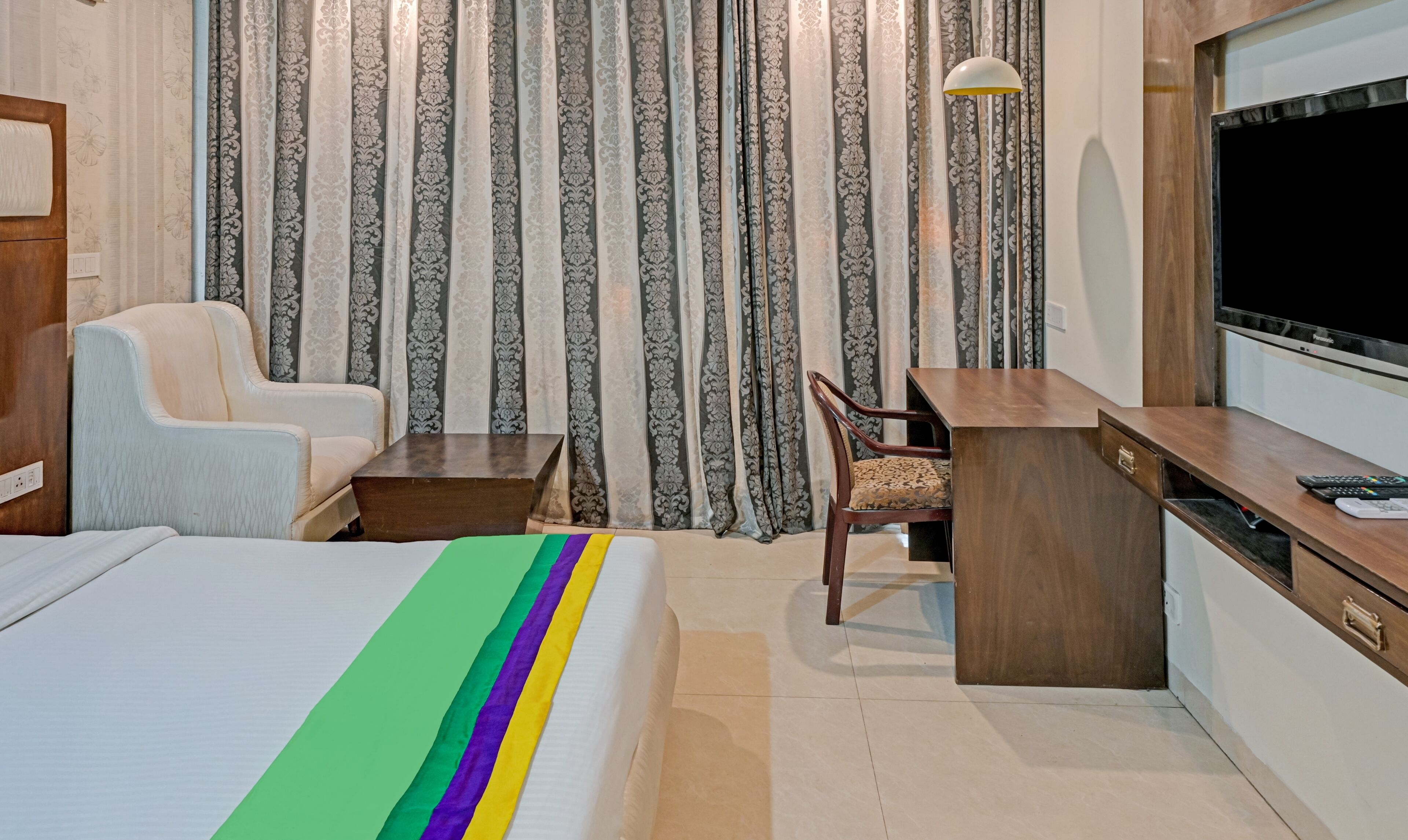 Trend Diamond Neo by Treebo Rooms