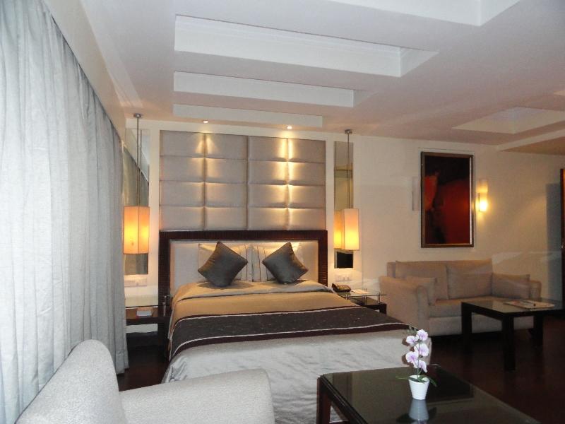 Hotel Western Court Chandigarh by Treebo