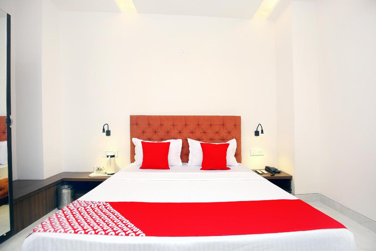 Hotel Legacy by Fabhotel