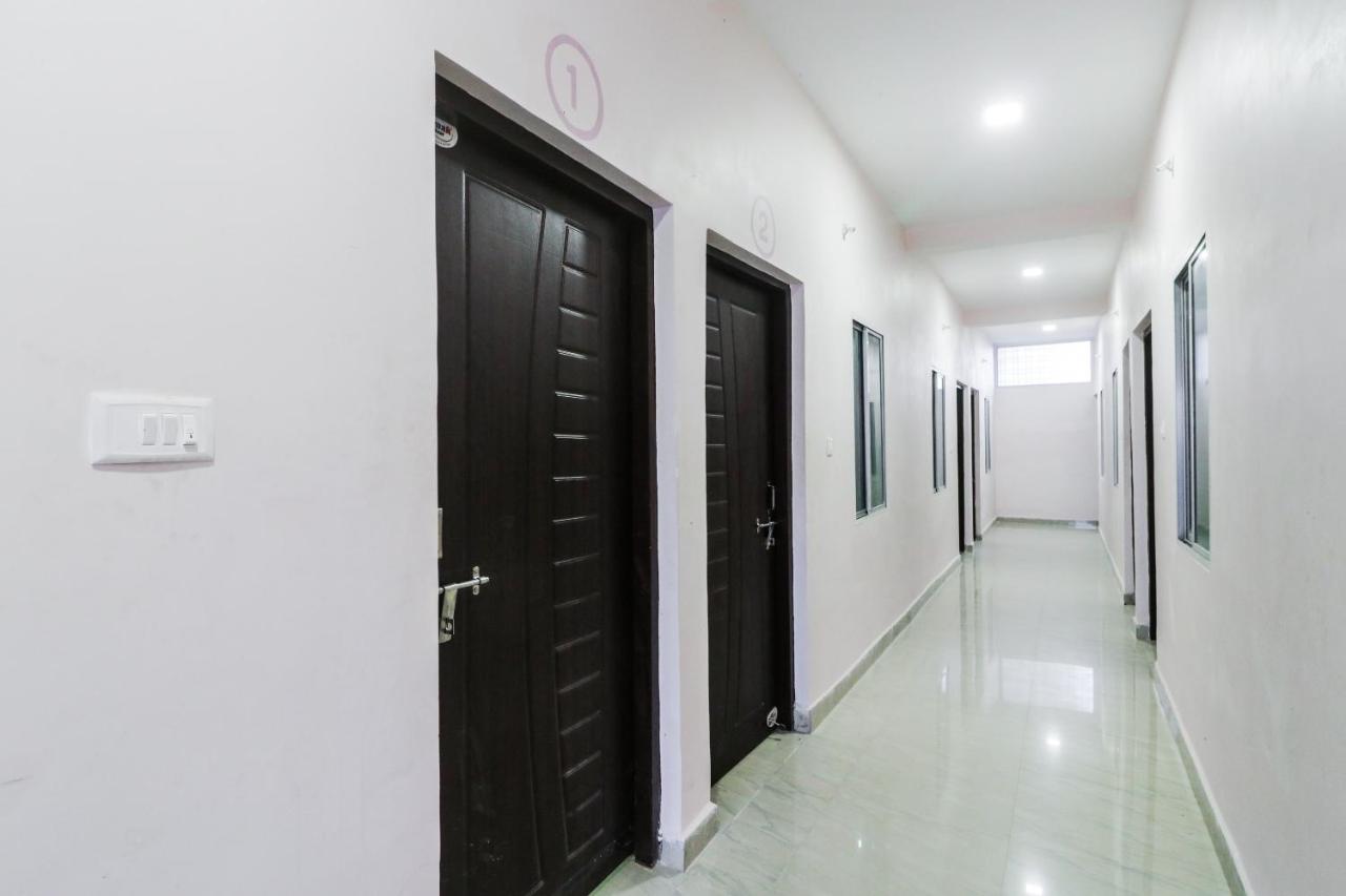 Hotel Golden Leaf by OYO Rooms