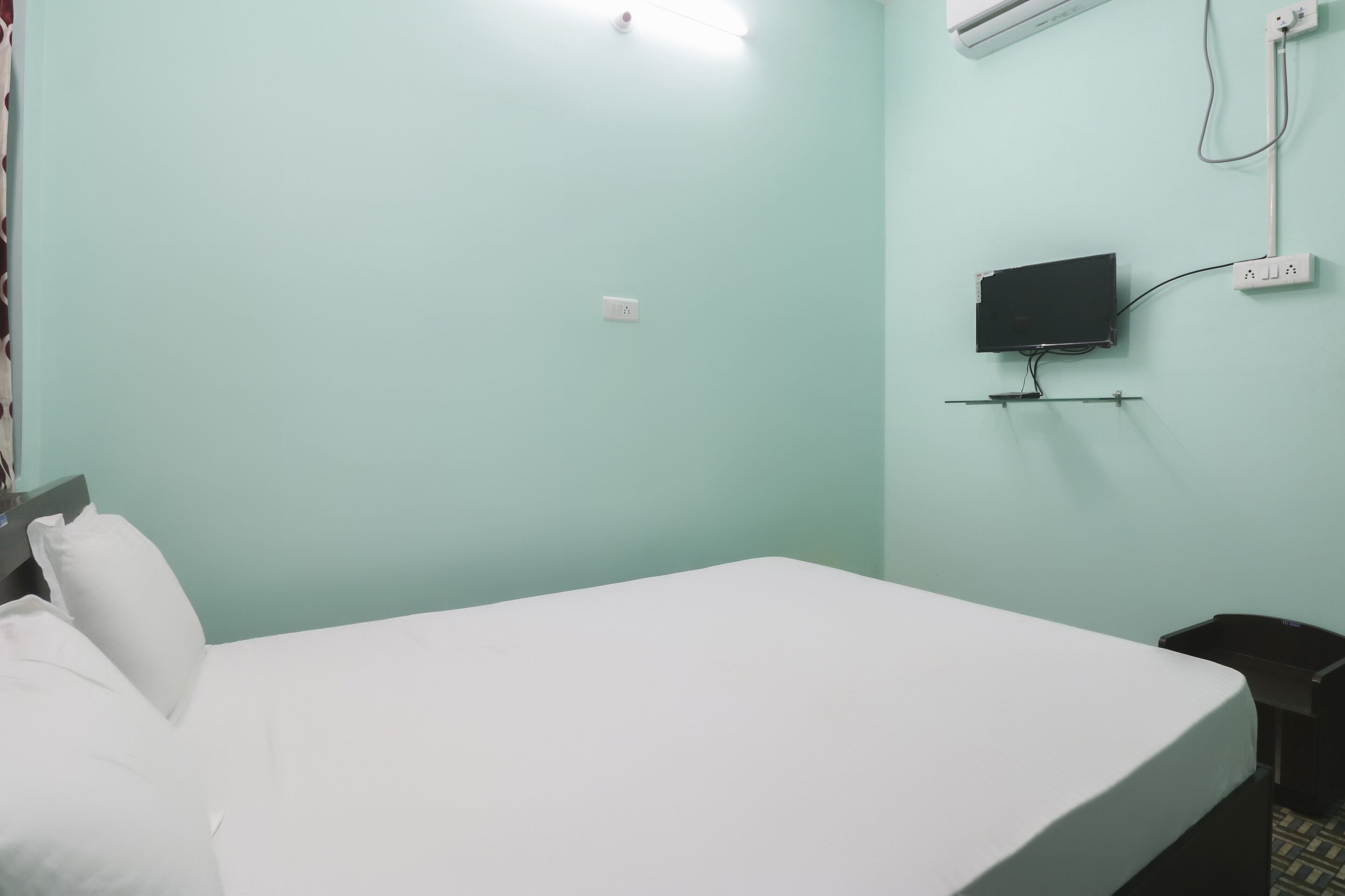 Sharda Millennium by OYO Rooms