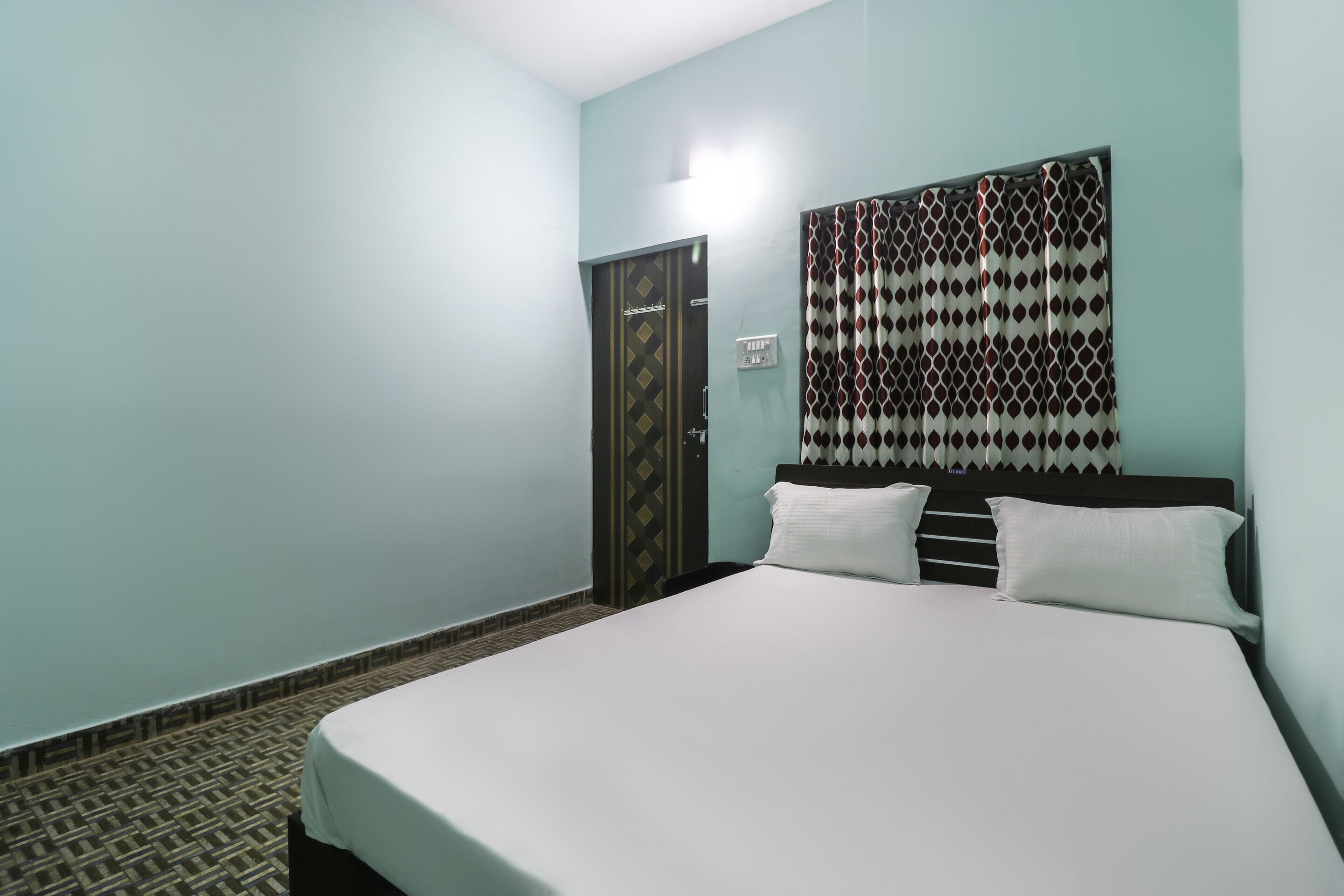 Sharda Millennium by OYO Rooms