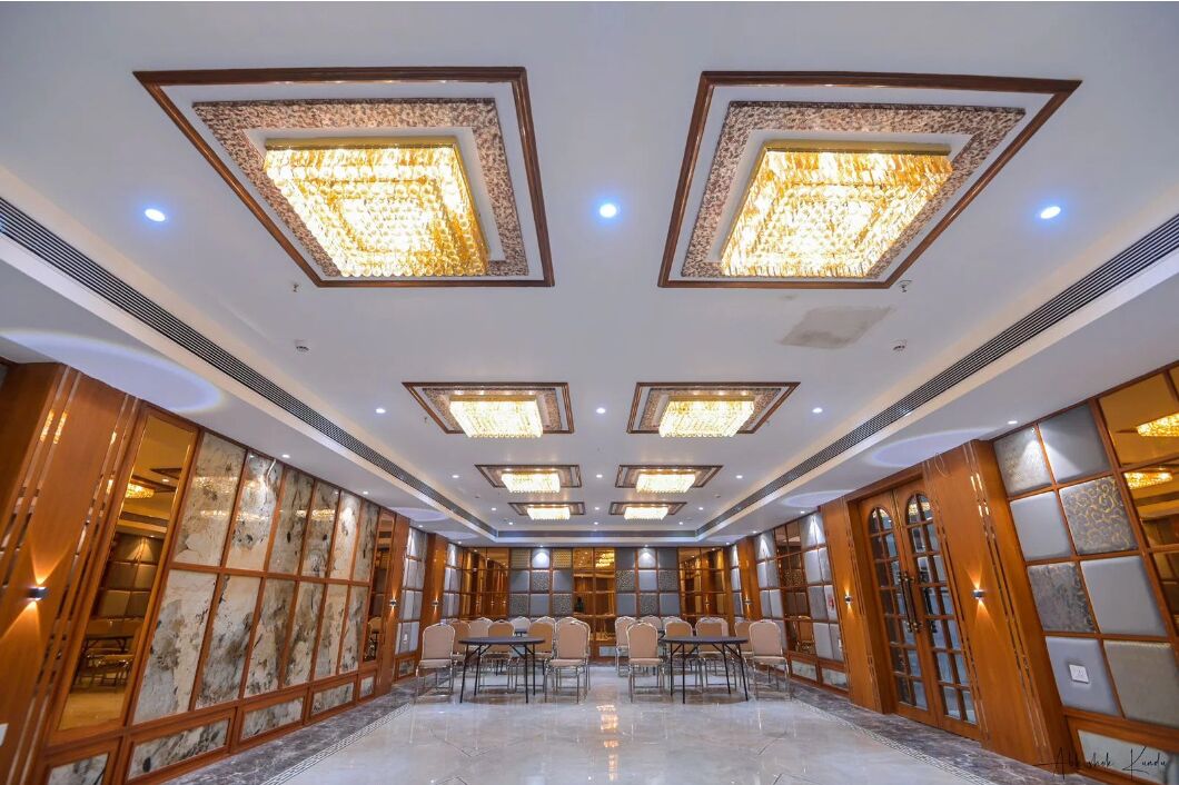 Hotel Pratap Palace