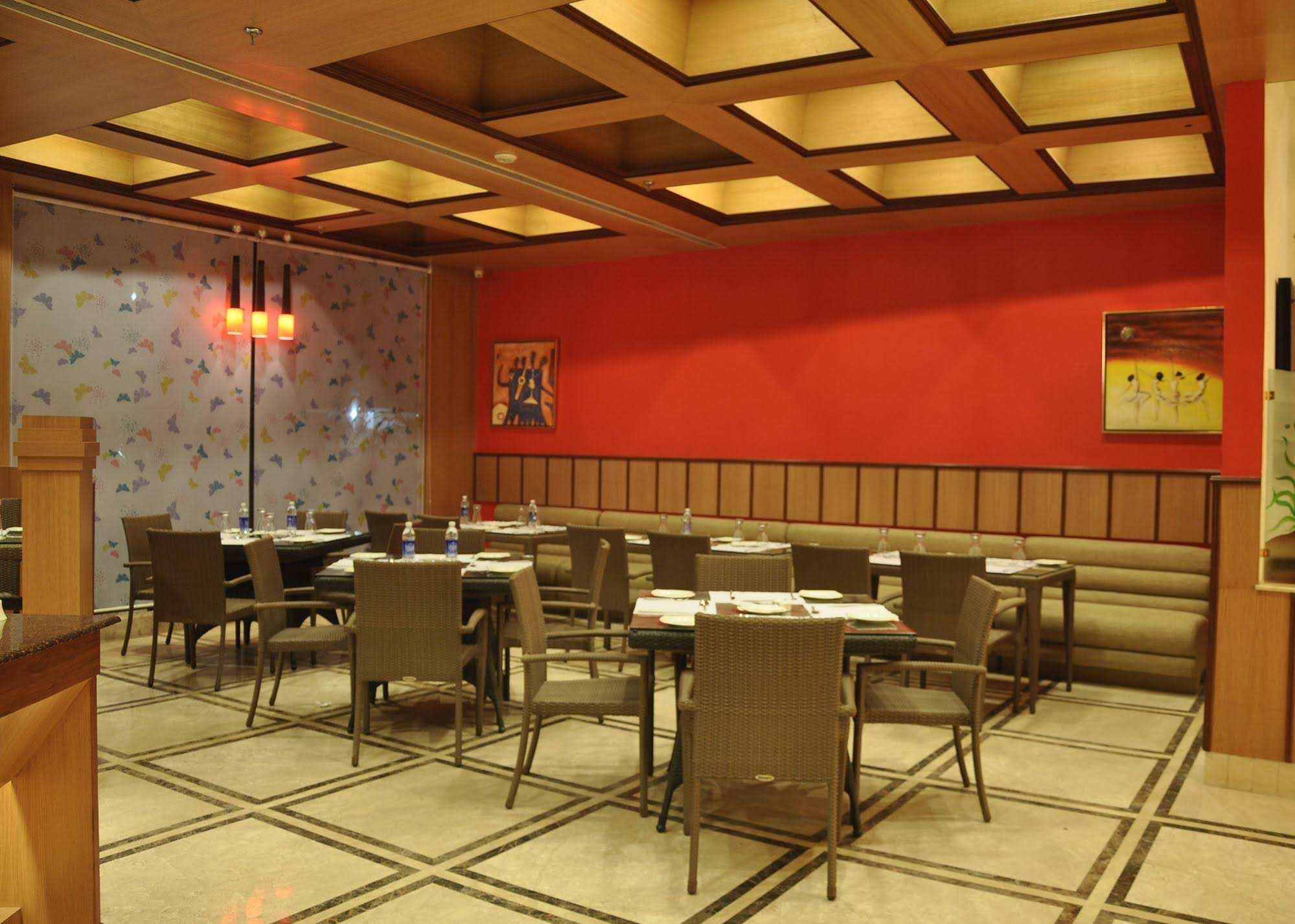 Babylon Inn