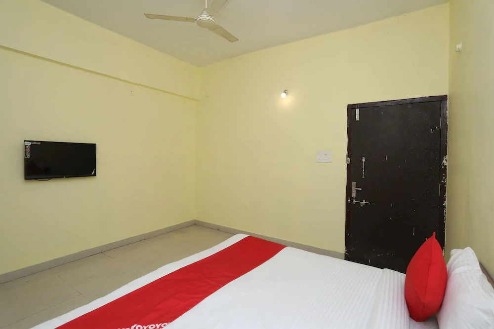 Dhotre Marriage Garden By OYO Rooms