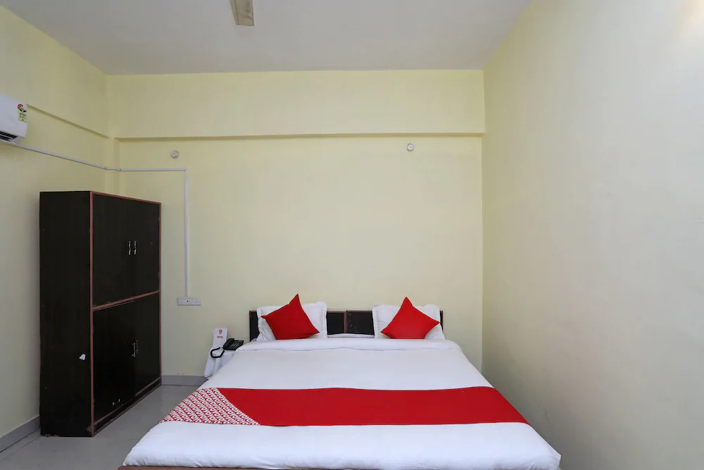 Dhotre Marriage Garden By OYO Rooms