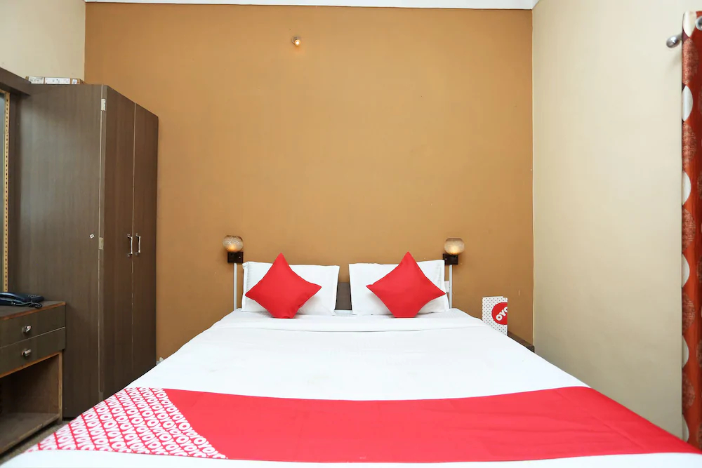 Hotel Classic By OYO Rooms