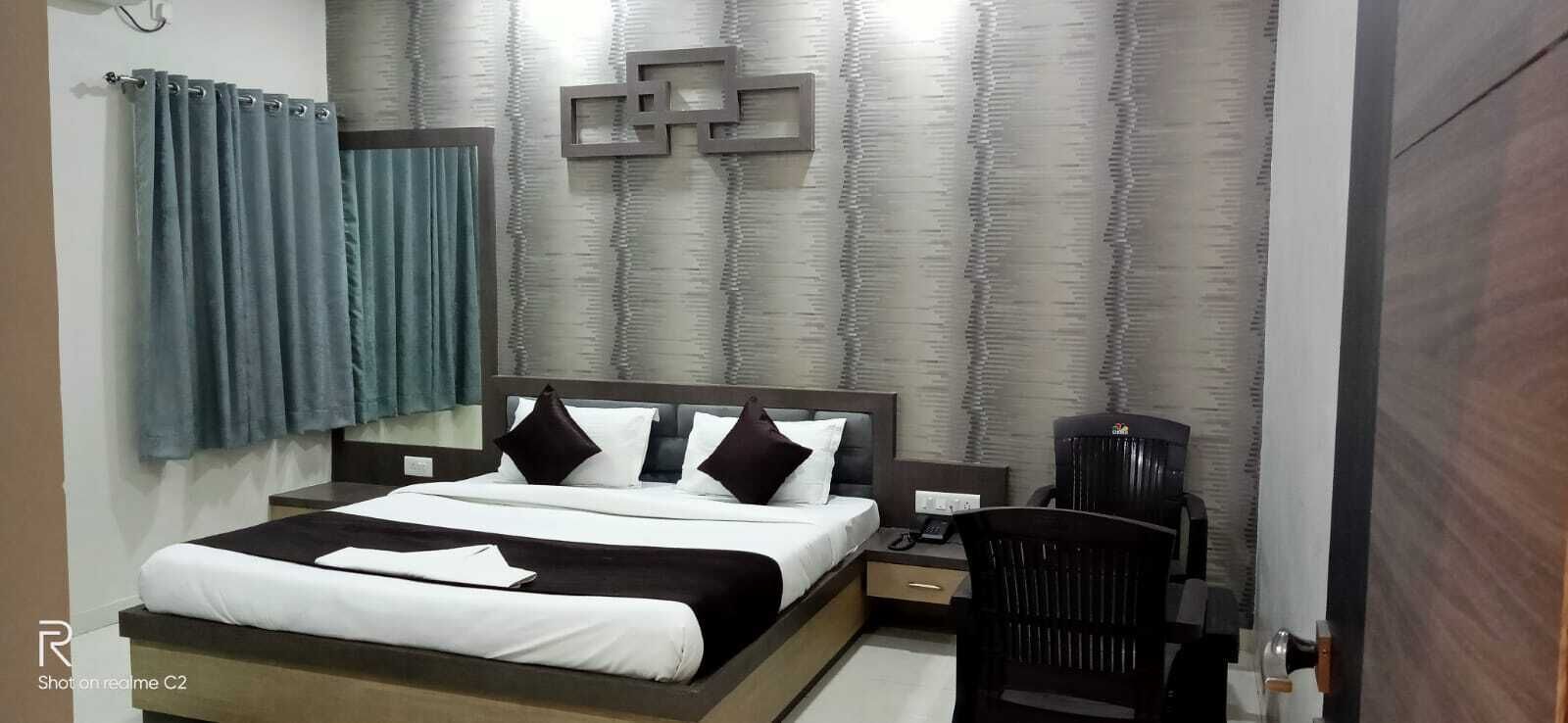 Hotel Grand Royal