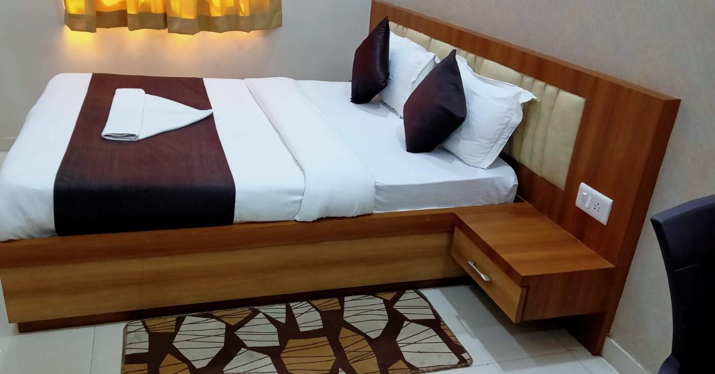 Hotel Grand Royal