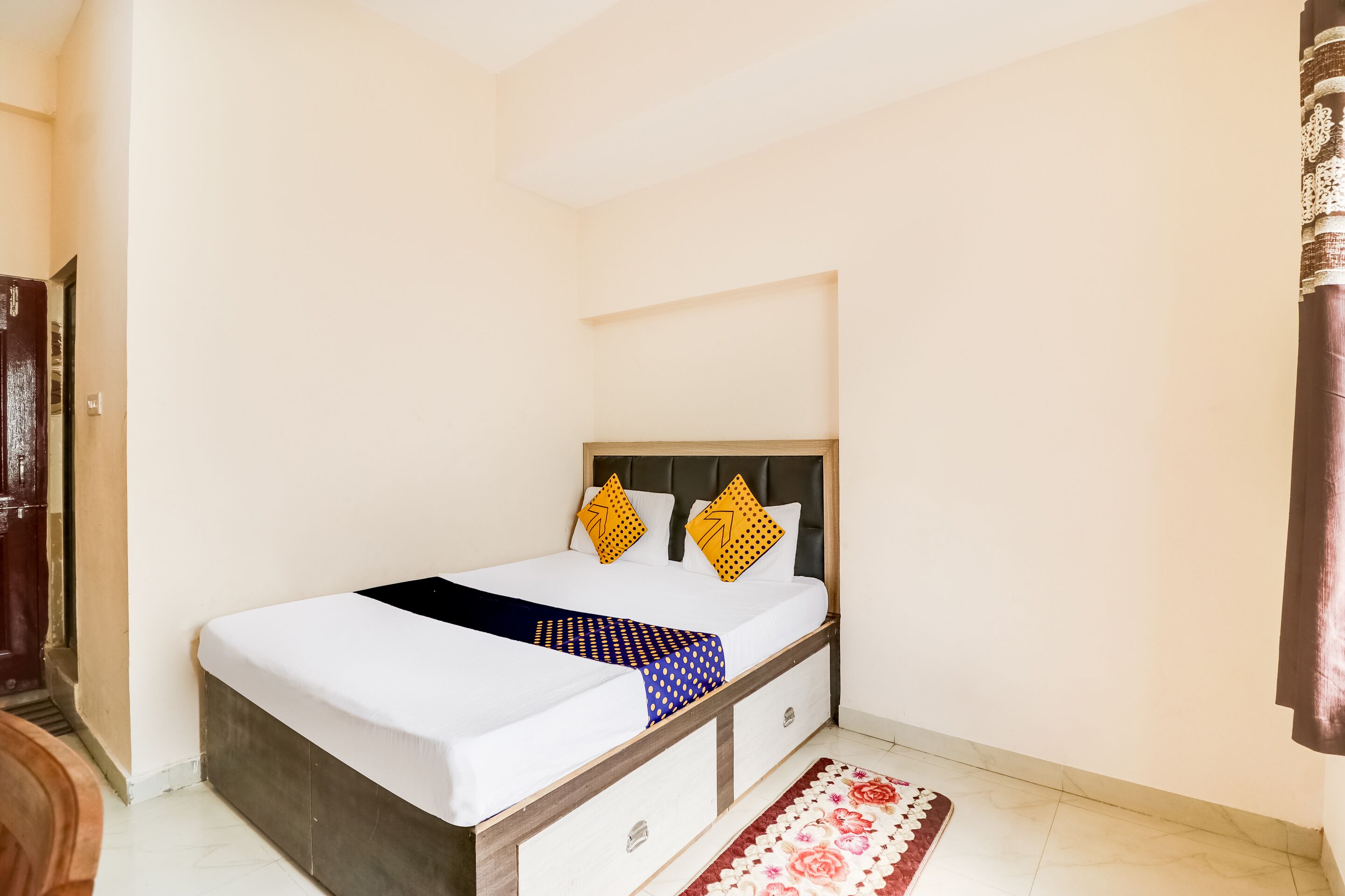 Hotel Krishna by OYO Rooms