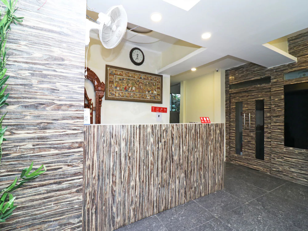 Hotel Yatrik Inn by OYO Rooms