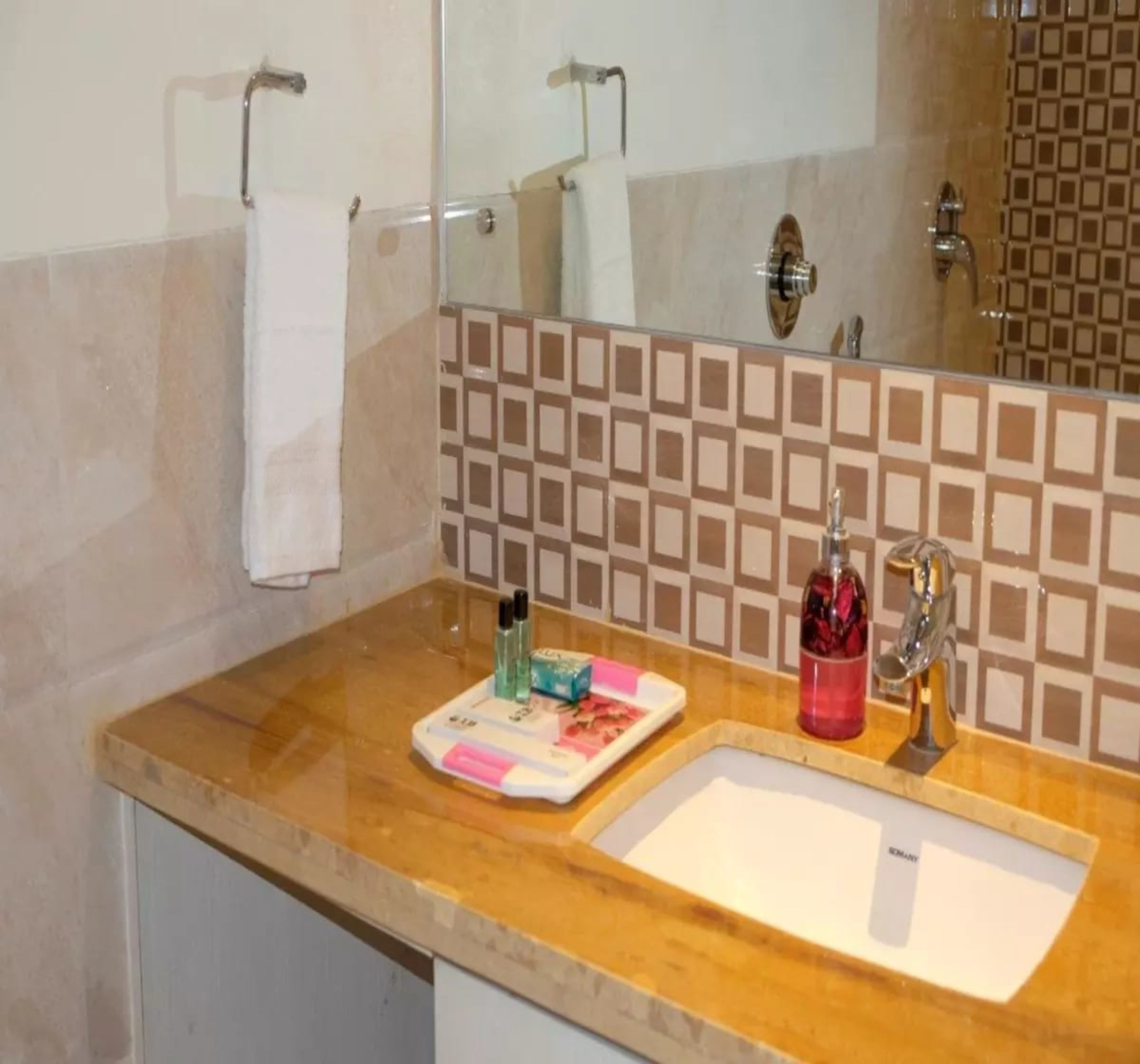 ABIS Suites Apartment
