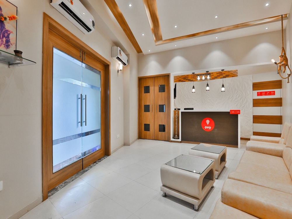 Hotel Navya Palace by OYO Rooms