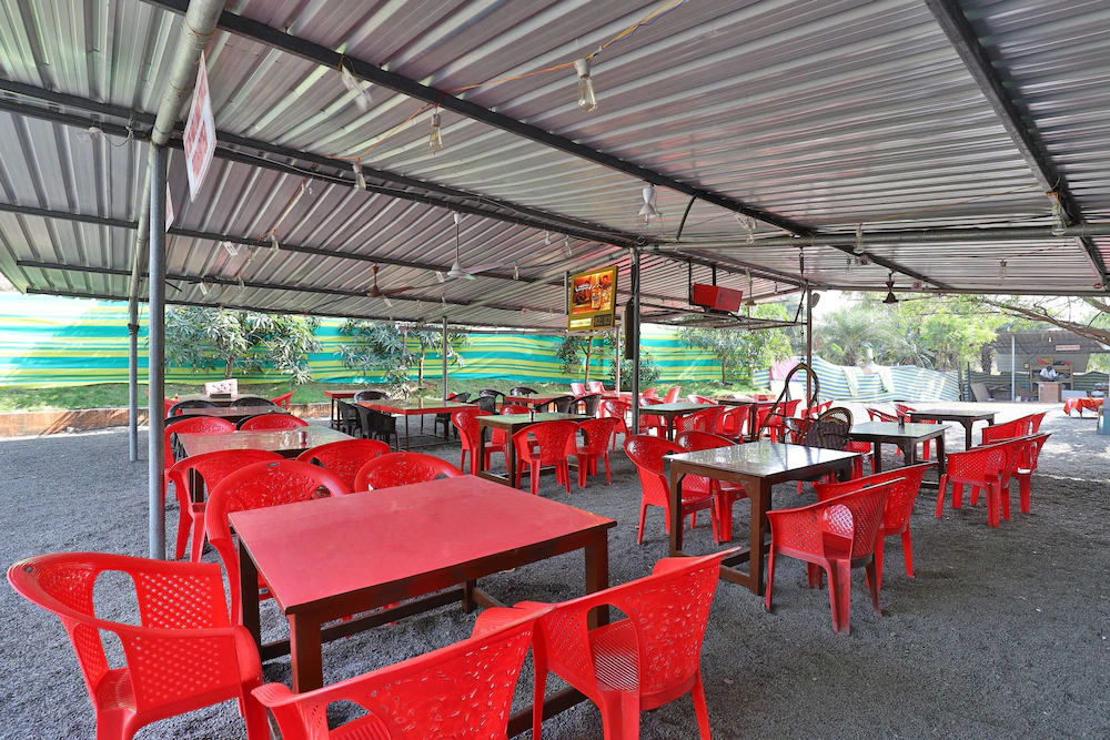 Hotel Silver By OYO Rooms
