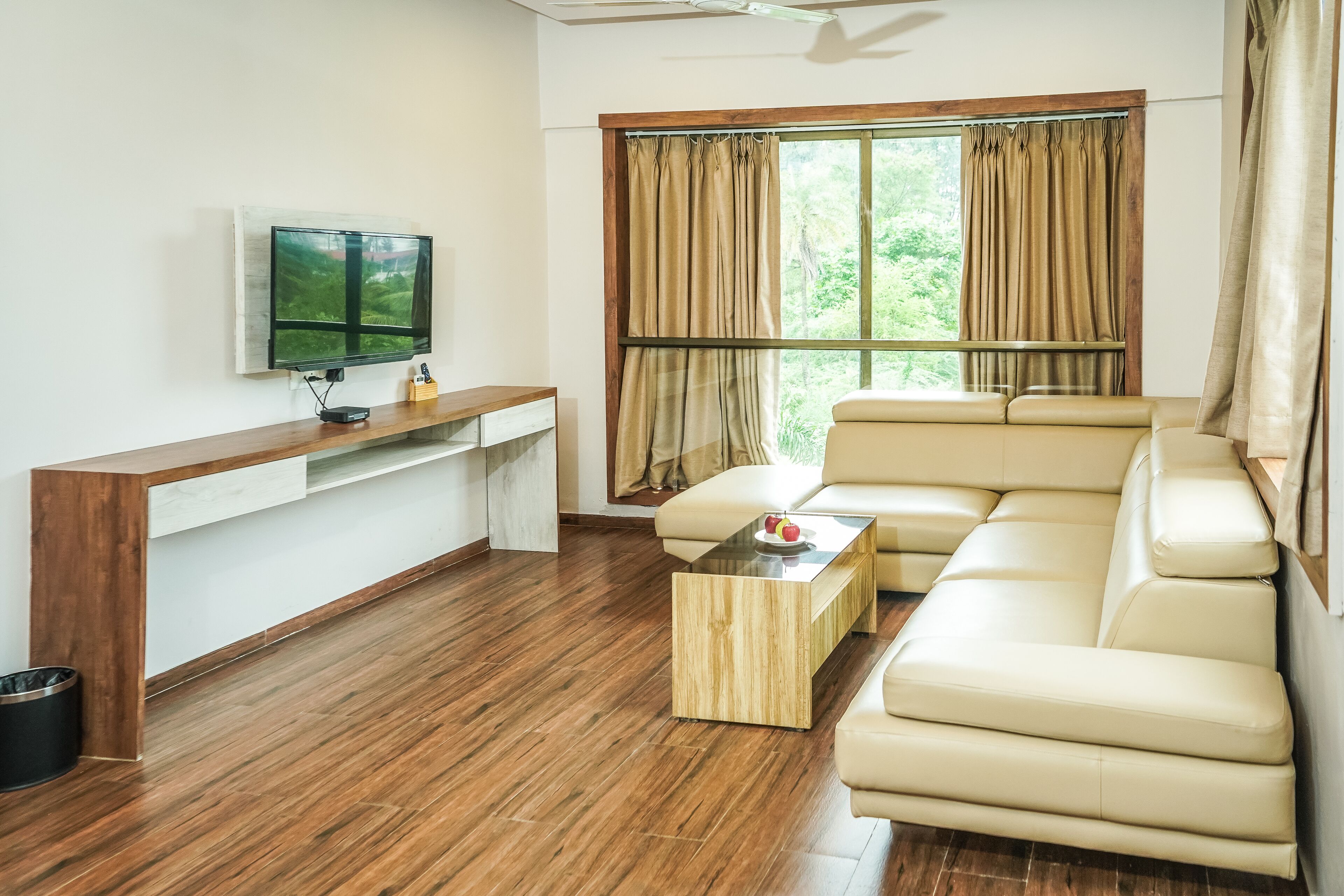Nest Beacon Resort Daman