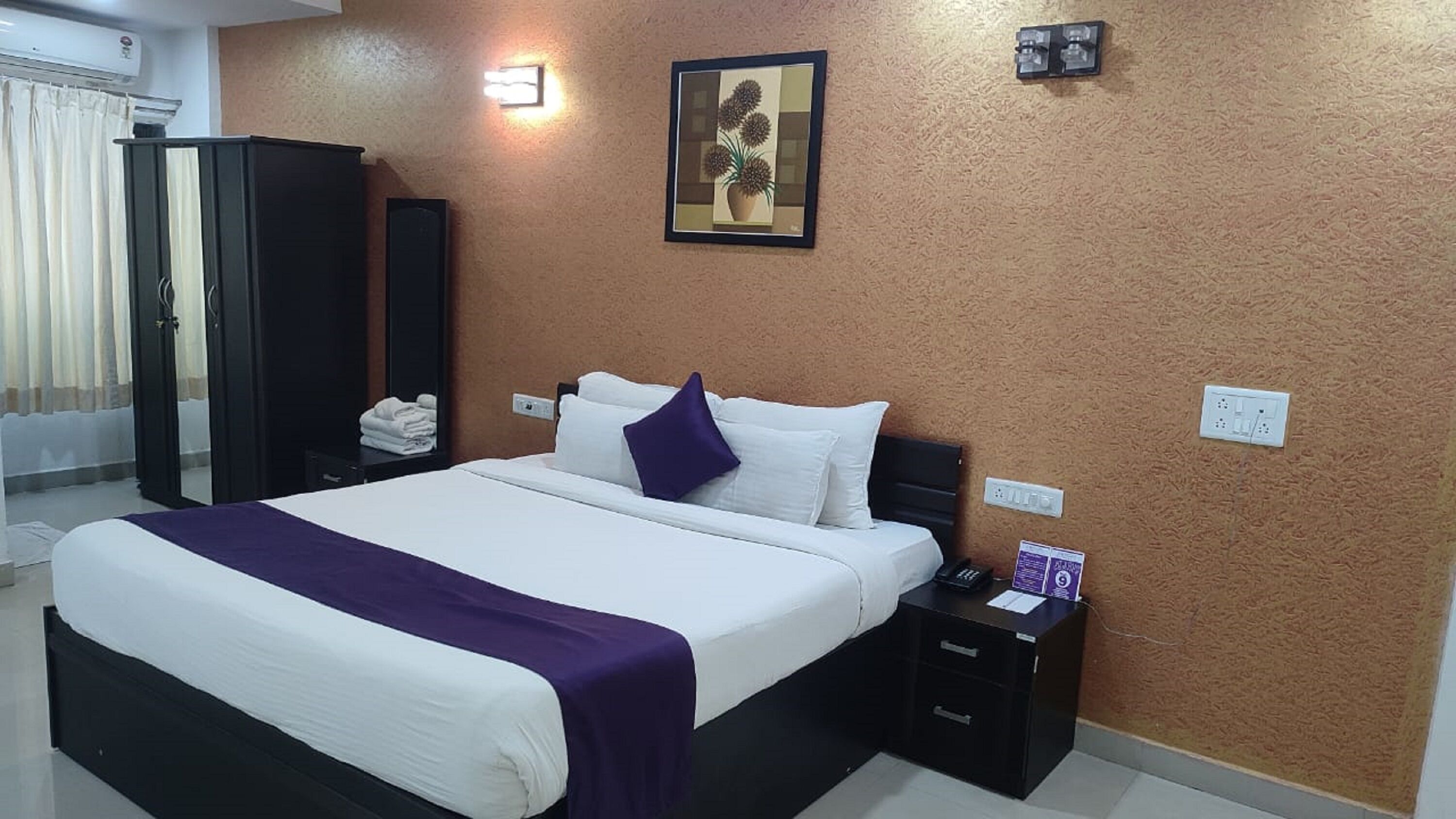 Purple Beds by VITS Daman