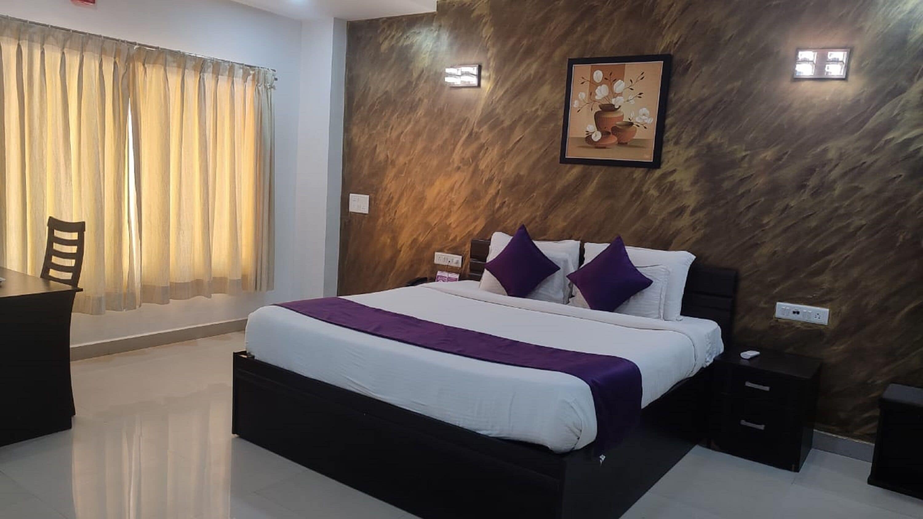 Purple Beds by VITS Daman