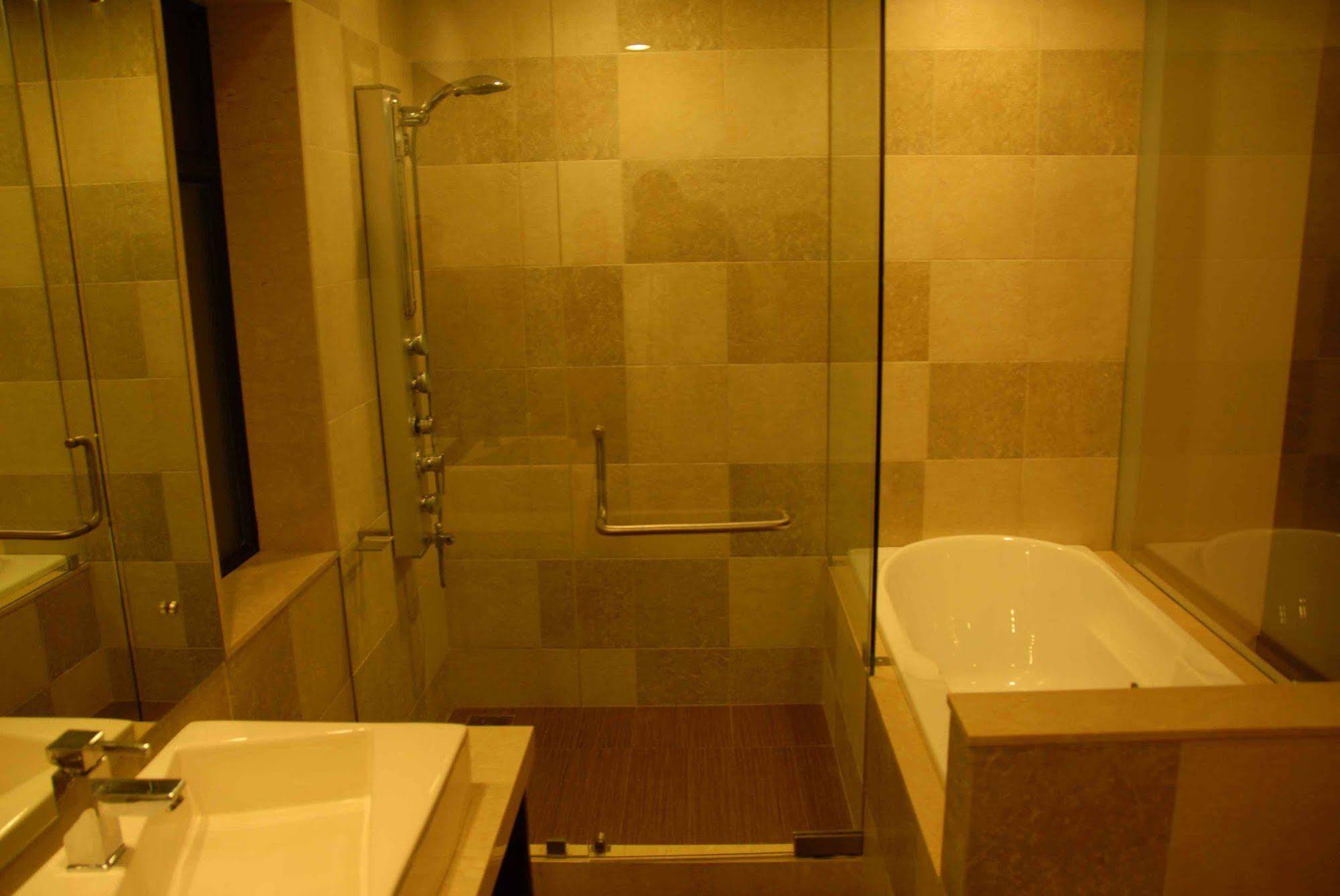 Silver Sands Beach Resort