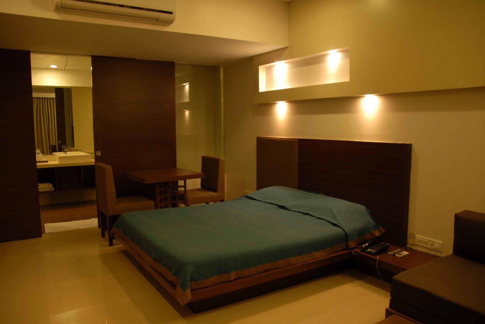 Silver Sands Beach Resort