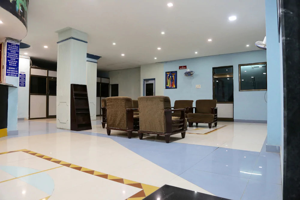 Hotel Khushi International